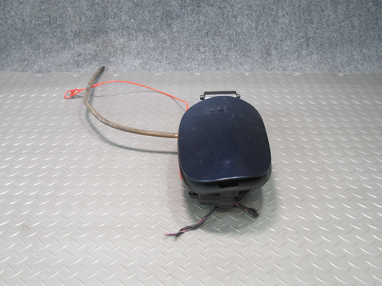 17-23 Porsche Panamera 971 Fuel Tank Filler Door Lid Cover w Hinge & Actuator