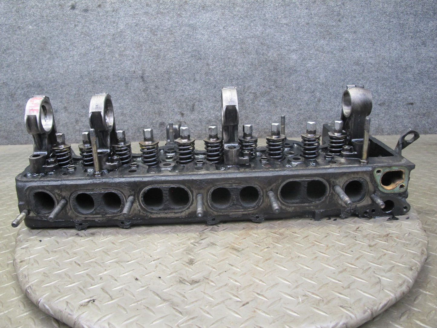 82-85 Mercedes W123 300D 3.0L 617.952 Diesel Engine Motor Cylinder Head OEM