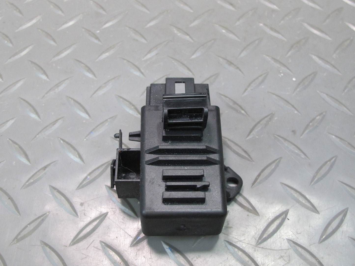 17-23 Porsche Panamera 971 Rear Left or Right Seat Heater Control Module