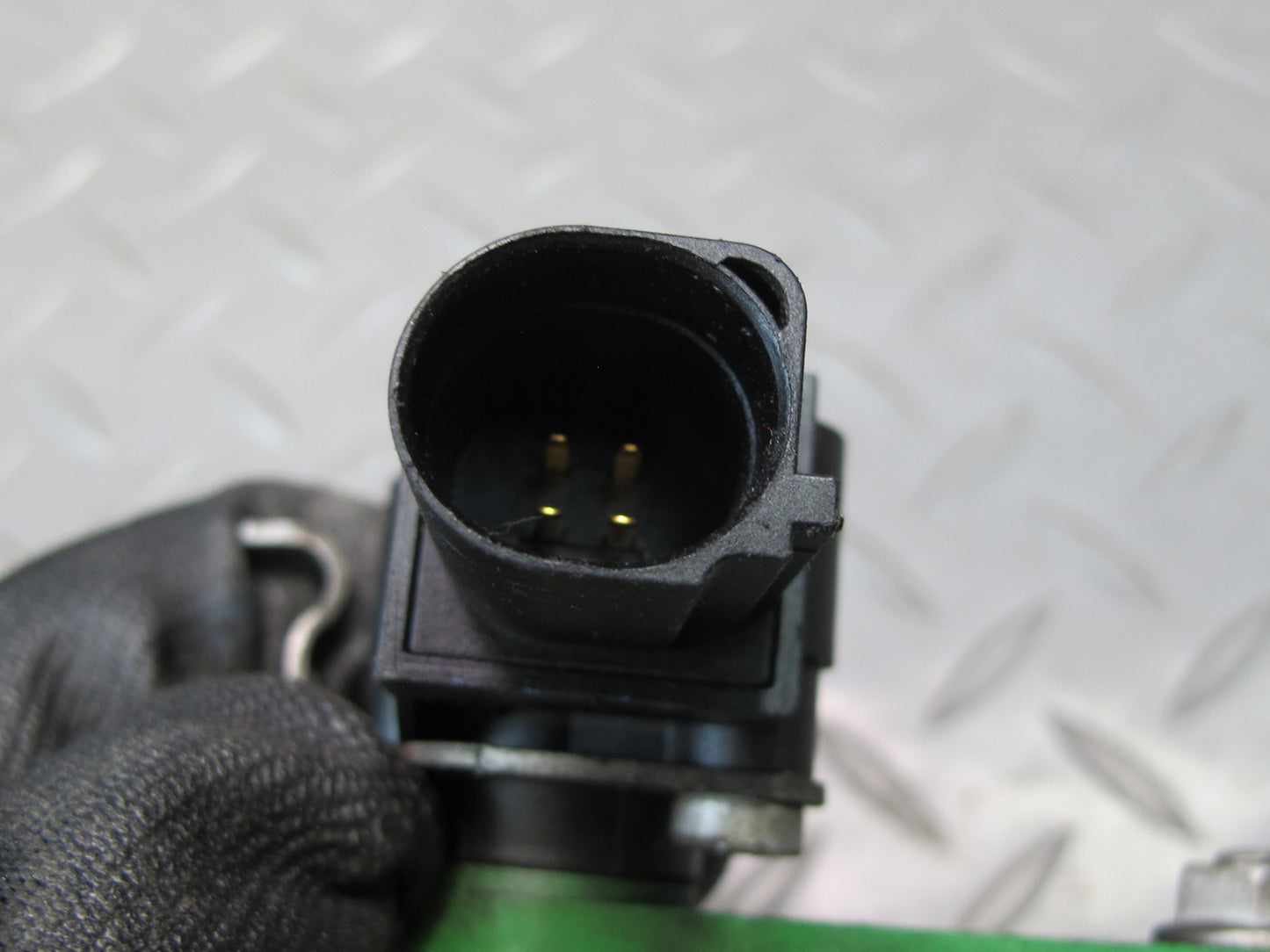 2011-2018 Porsche Cayenne 958 Front Headlight Suspension Height Level Sensor Set