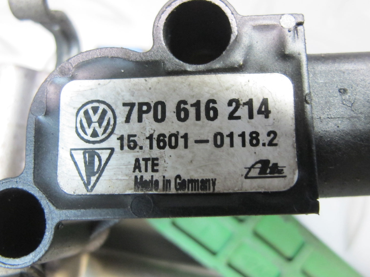 2011-2018 Porsche Cayenne 958 Front Headlight Suspension Height Level Sensor Set