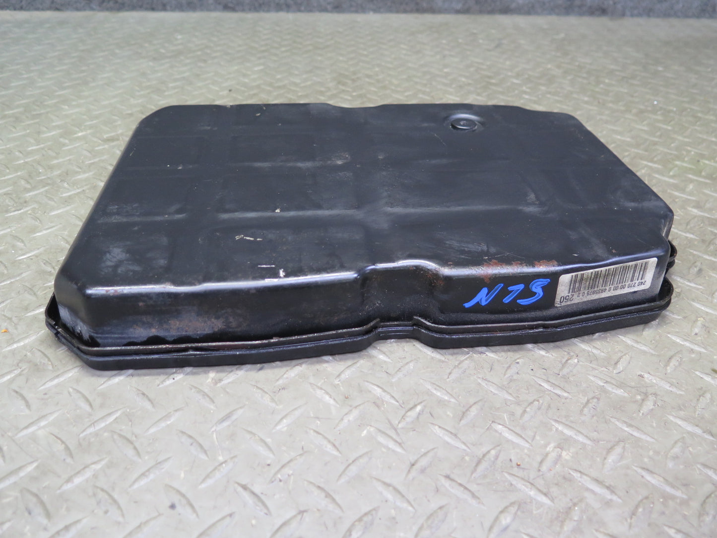 03-06 Mercedes R230 SL500 Automatic Transmission Oil Pan 2402700000 OEM