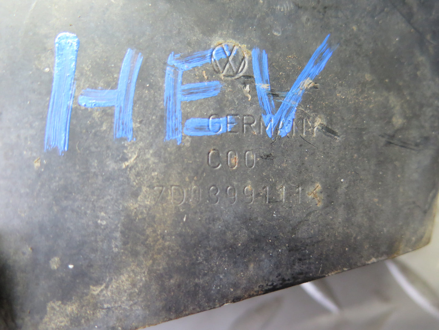 01-03 VW Eurovan T4 2.8L A/T Automatic Transmission Mount Bracket Set OEM