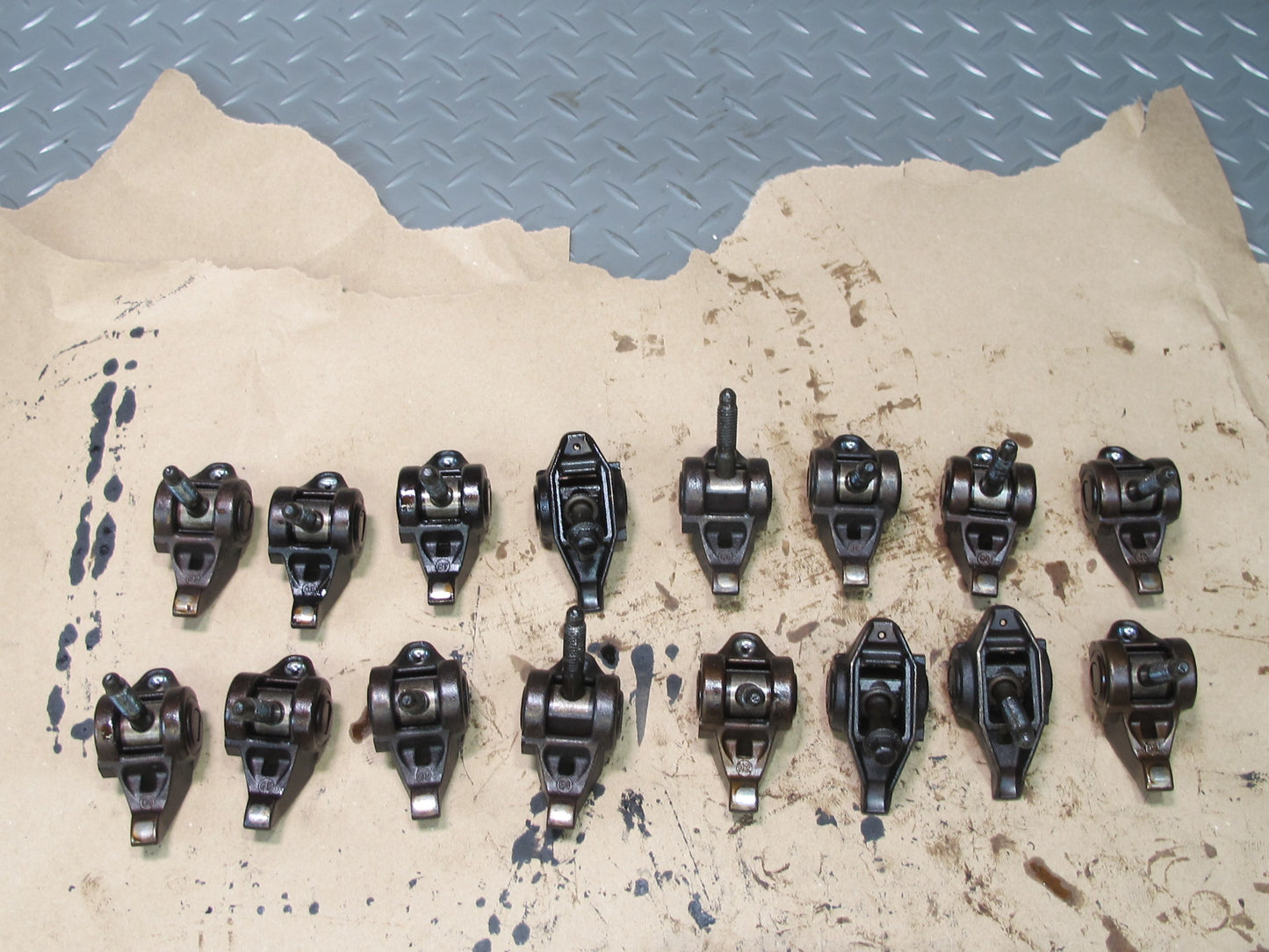 2003-2007 Hummer H2 6.0L V8 Engine Motor Rocker Arm Support Push Rod Lifter Set