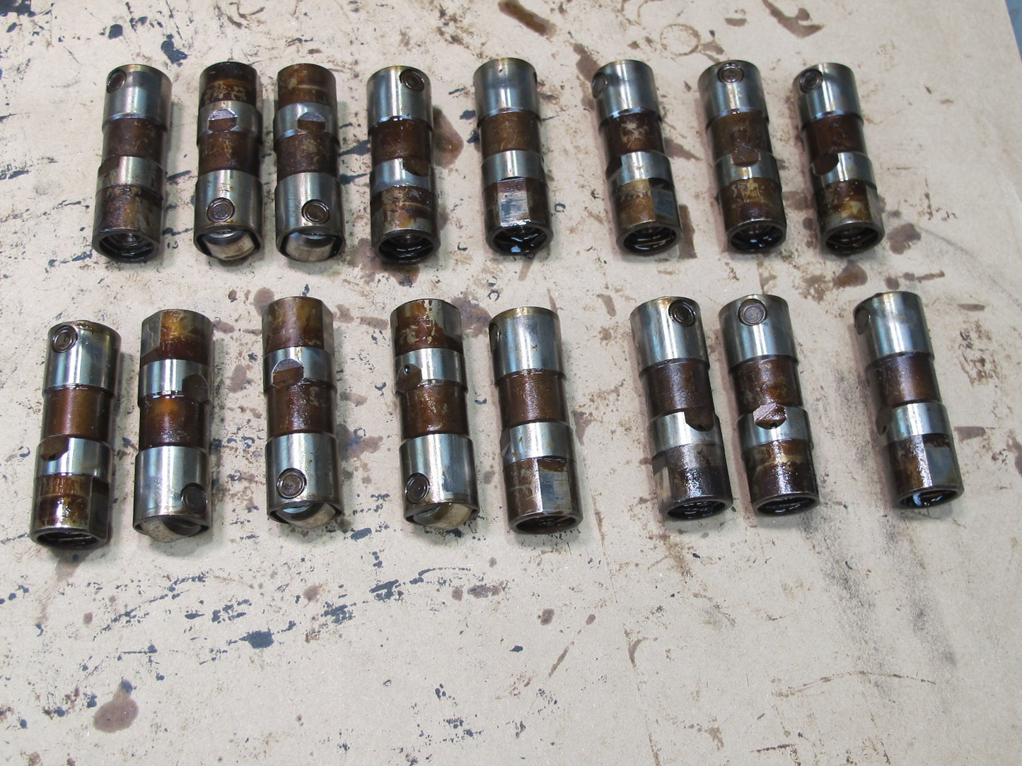 2003-2007 Hummer H2 6.0L V8 Engine Motor Rocker Arm Support Push Rod Lifter Set