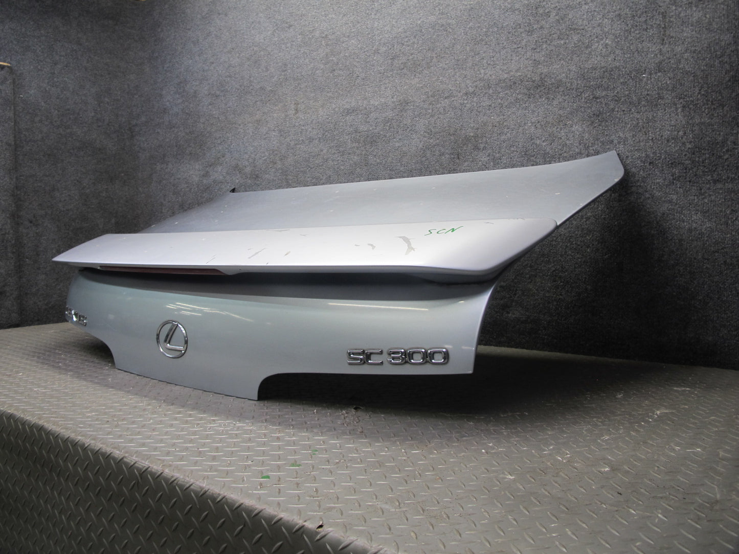 97-00 Lexus JZZ31L SC400 SC300 Rear Trunk Deck Lid w Spoiler Platinum OEM