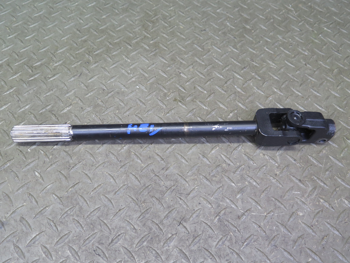 99-03 VW Eurovan T4 Steering Column Upper Linkage U Joint Shaft OEM