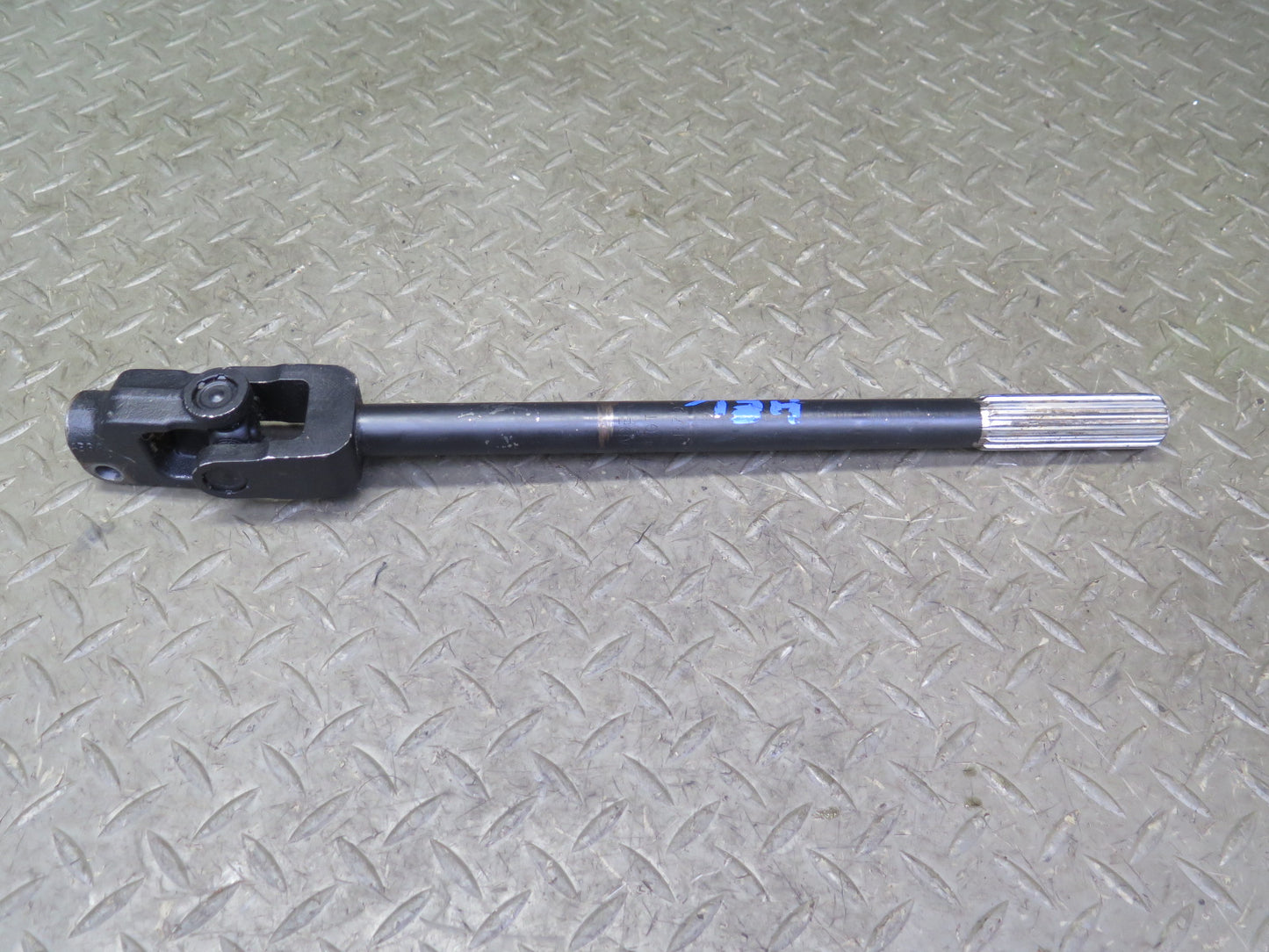 99-03 VW Eurovan T4 Steering Column Upper Linkage U Joint Shaft OEM