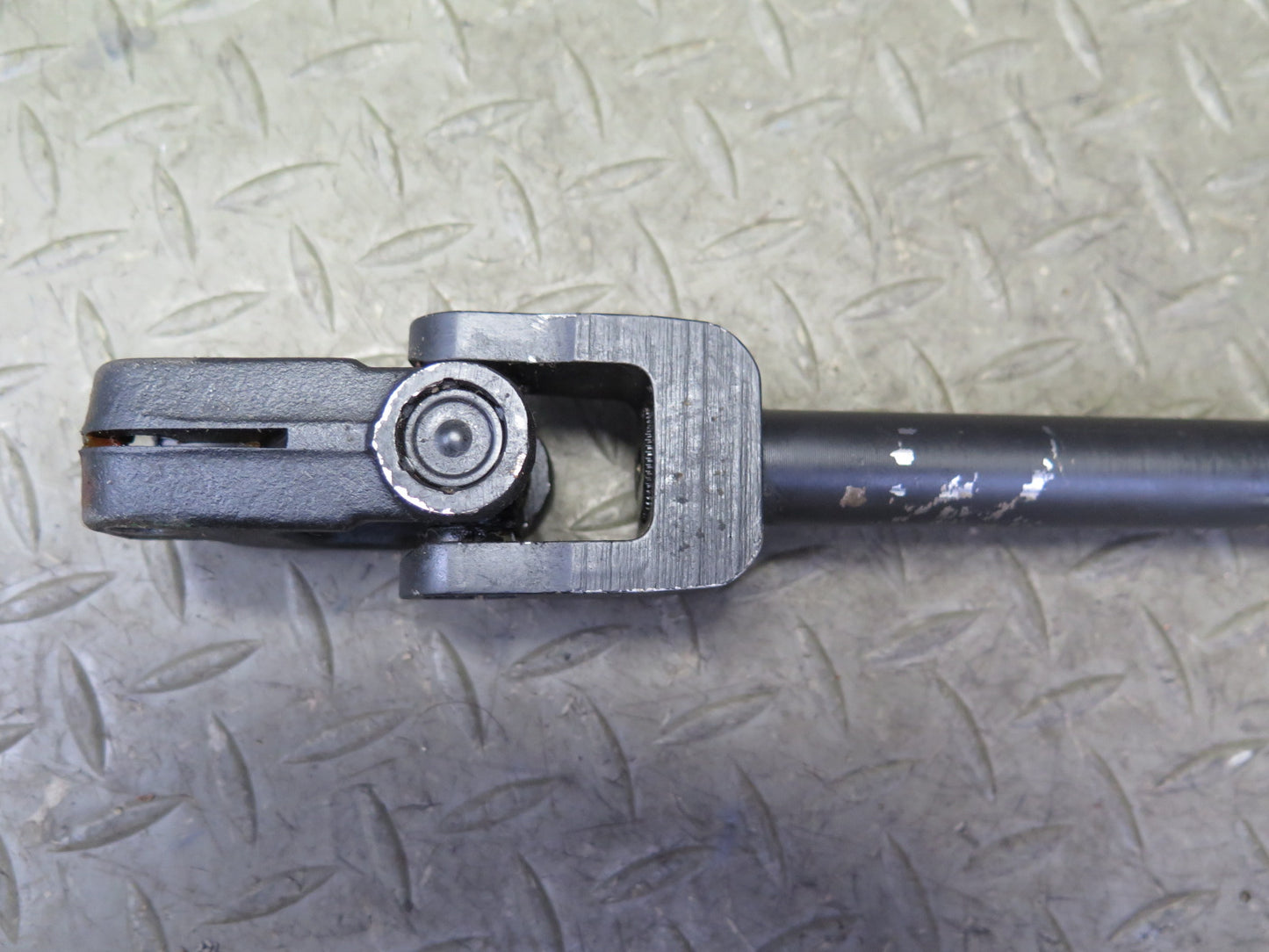 99-03 VW Eurovan T4 Steering Column Upper Linkage U Joint Shaft OEM