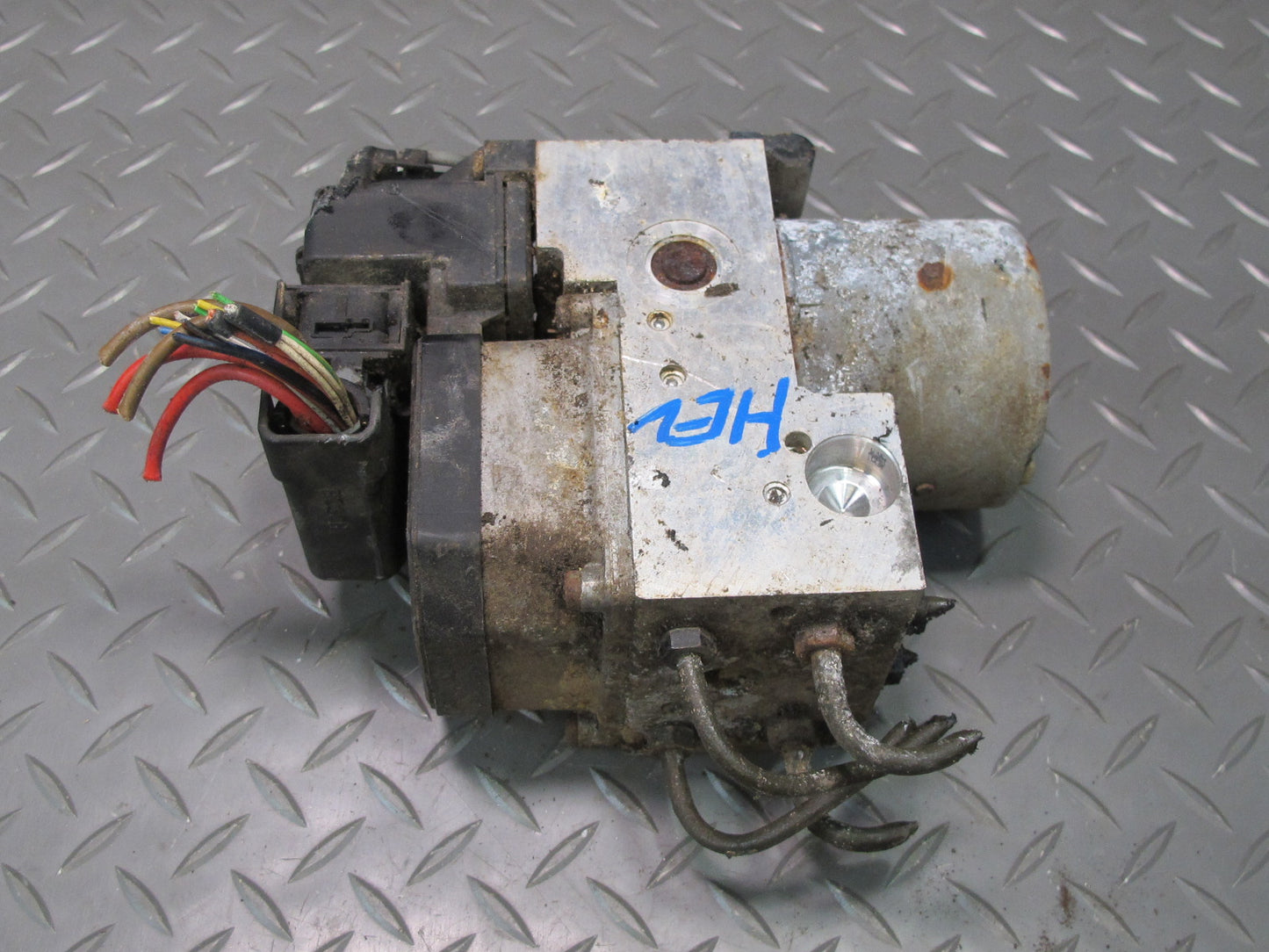 99-03 VW Eurovan T4 Anti Lock Brake ABS Pump Module Unit OEM