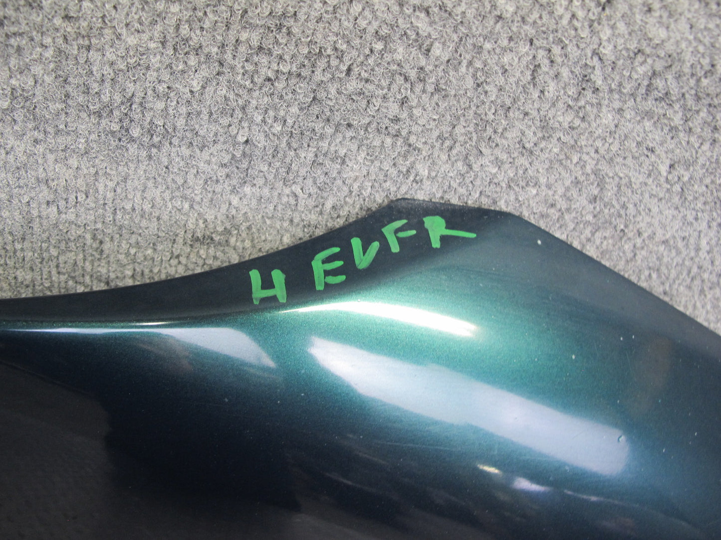 99-03 VW Eurovan T4 Front Right Fender Shell Panel Green Pearl OEM