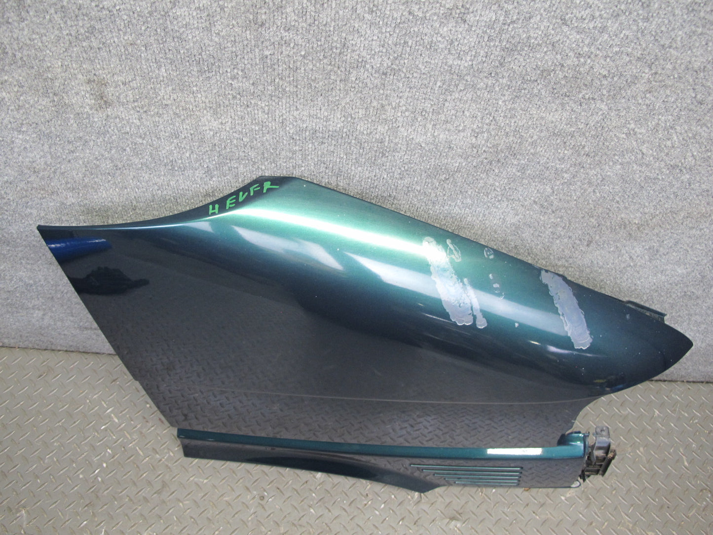 99-03 VW Eurovan T4 Front Right Fender Shell Panel Green Pearl OEM