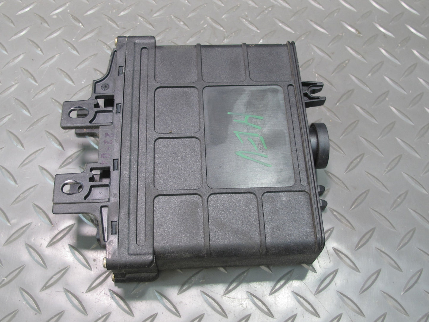 99-01 VW Eurovan T4 2.8L Transmission Control Module TCM TCU 01P927733BC OEM