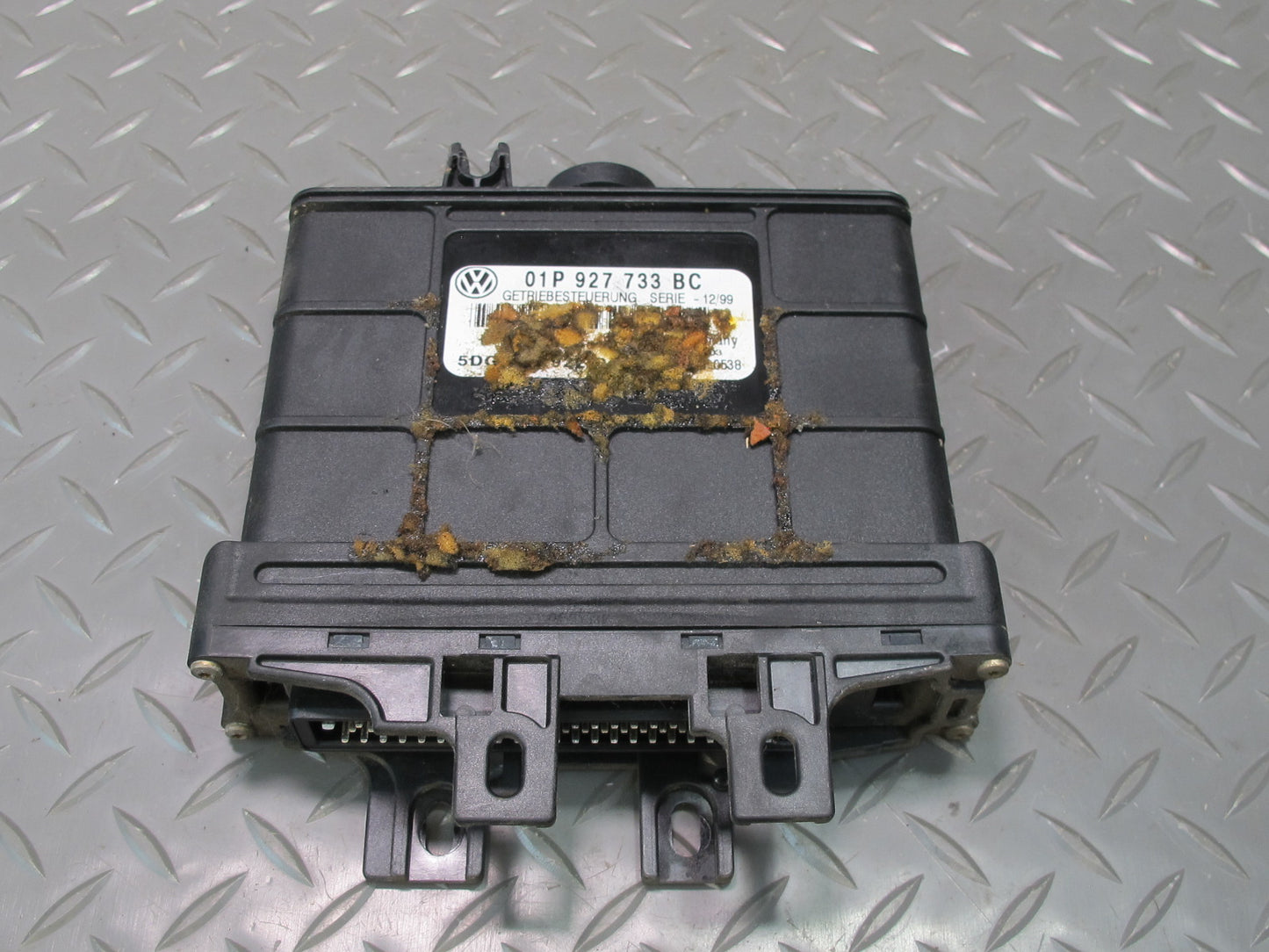 99-01 VW Eurovan T4 2.8L Transmission Control Module TCM TCU 01P927733BC OEM