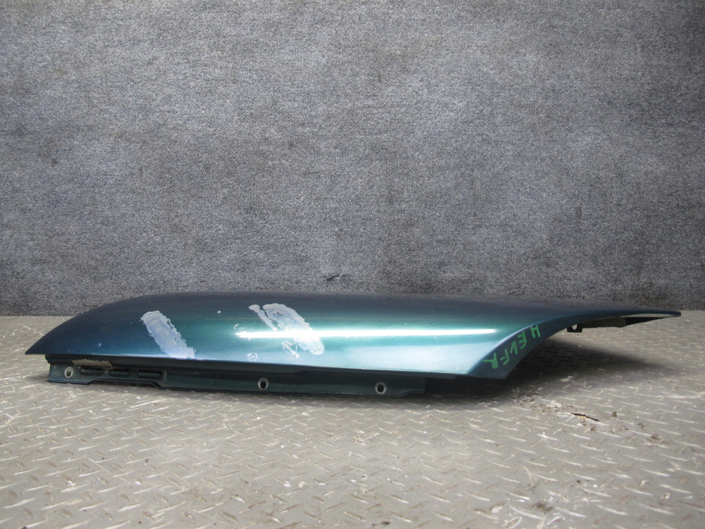 99-03 VW Eurovan T4 Front Right Fender Shell Panel Green Pearl OEM