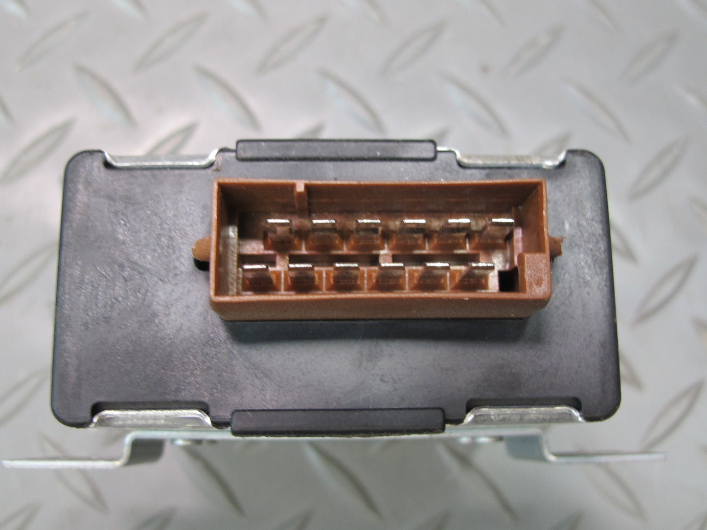 99-03 VW Eurovan T4 Cruise Control Module Unit 4B0907305 OEM