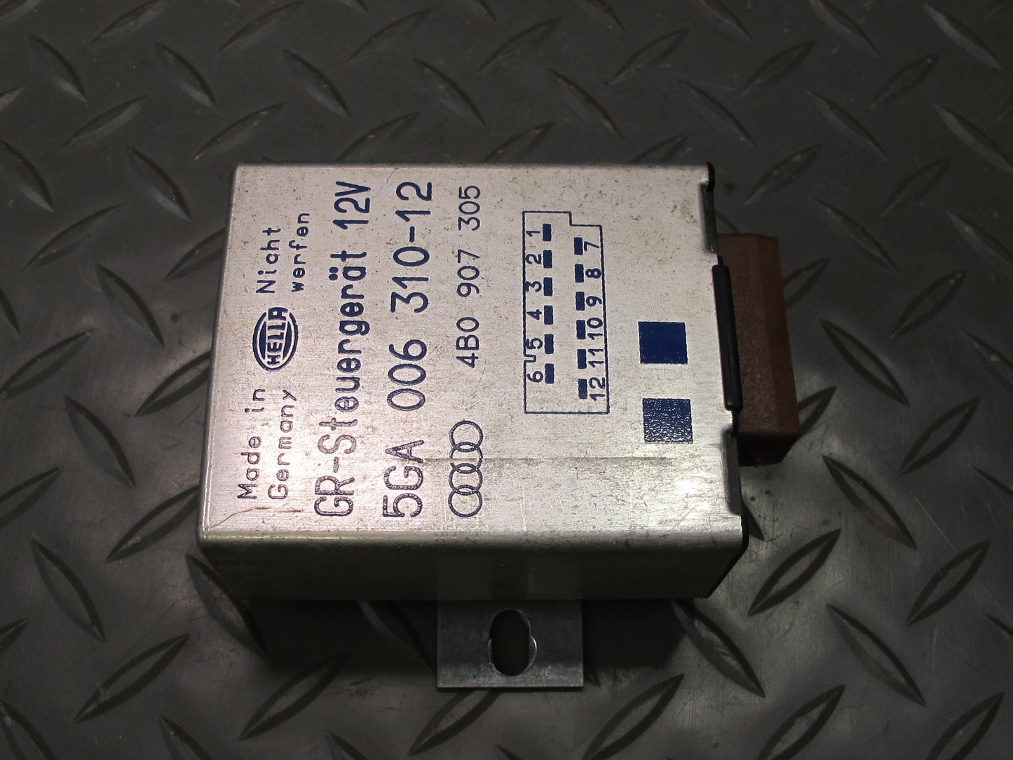 99-03 VW Eurovan T4 Cruise Control Module Unit 4B0907305 OEM