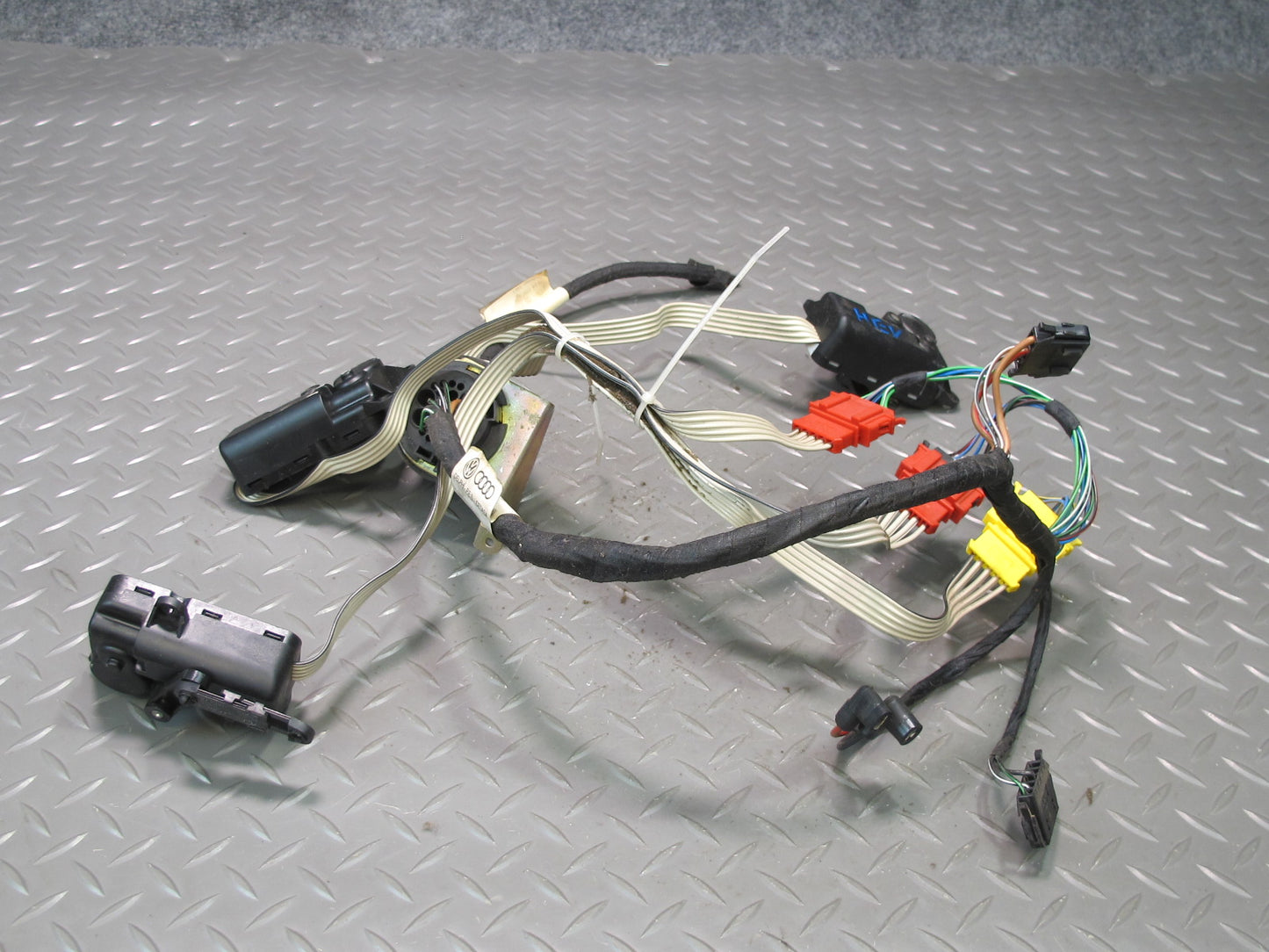 99-03 VW Eurovan T4 A/C Heater Flap Door Actuator Motor Wiring Set OEM