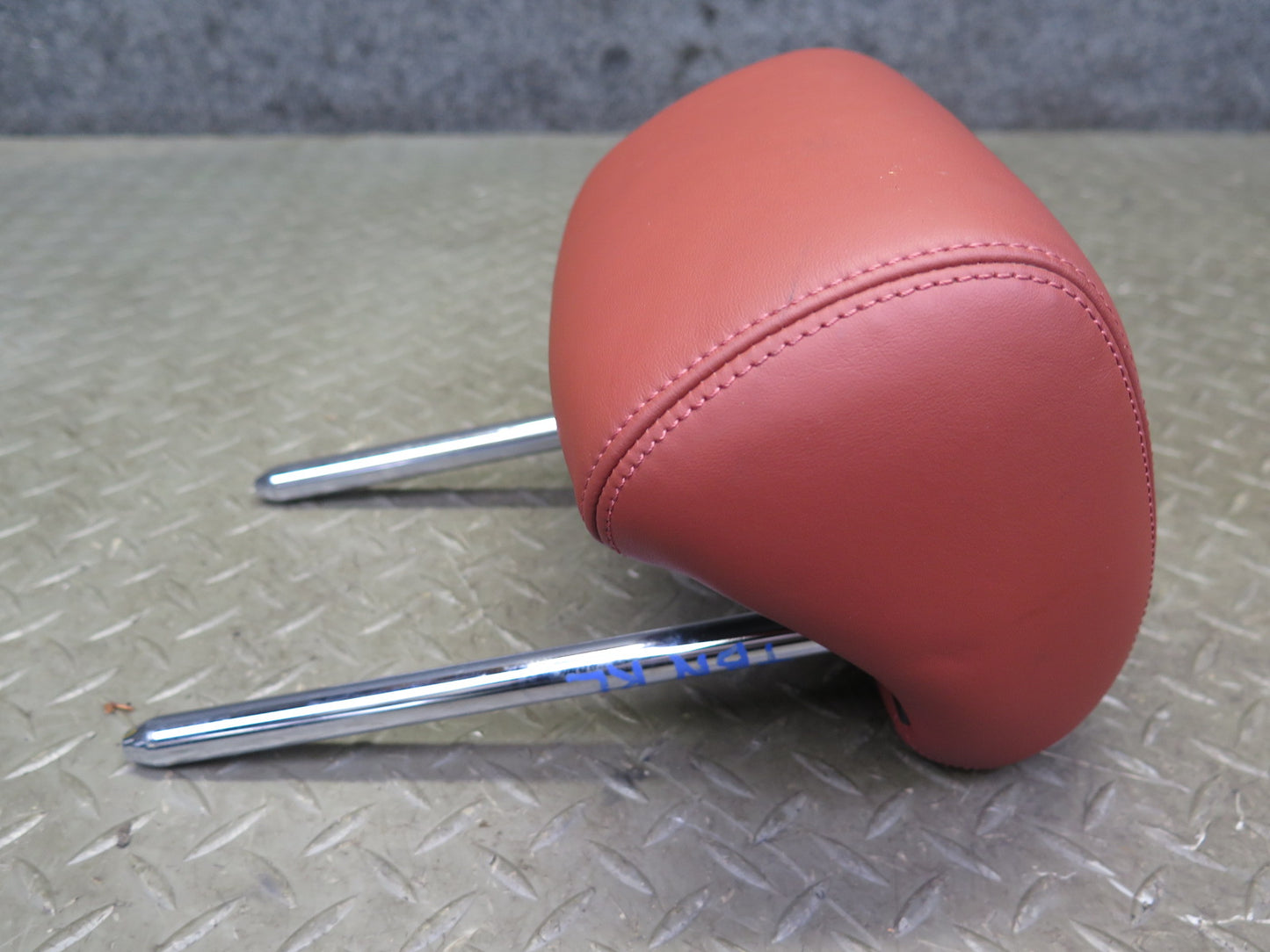 08-13 BMW E92 M3 Coupe Set of 2 Rear Left & Right Seat Leather Headrest OEM