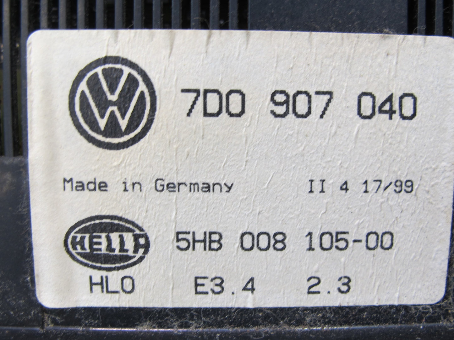 99-03 VW Eurovan T4 A/C Heater Climate Control Switch Panel 7D0907040 OEM