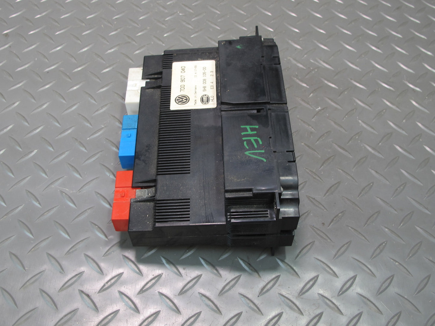 99-03 VW Eurovan T4 A/C Heater Climate Control Switch Panel 7D0907040 OEM