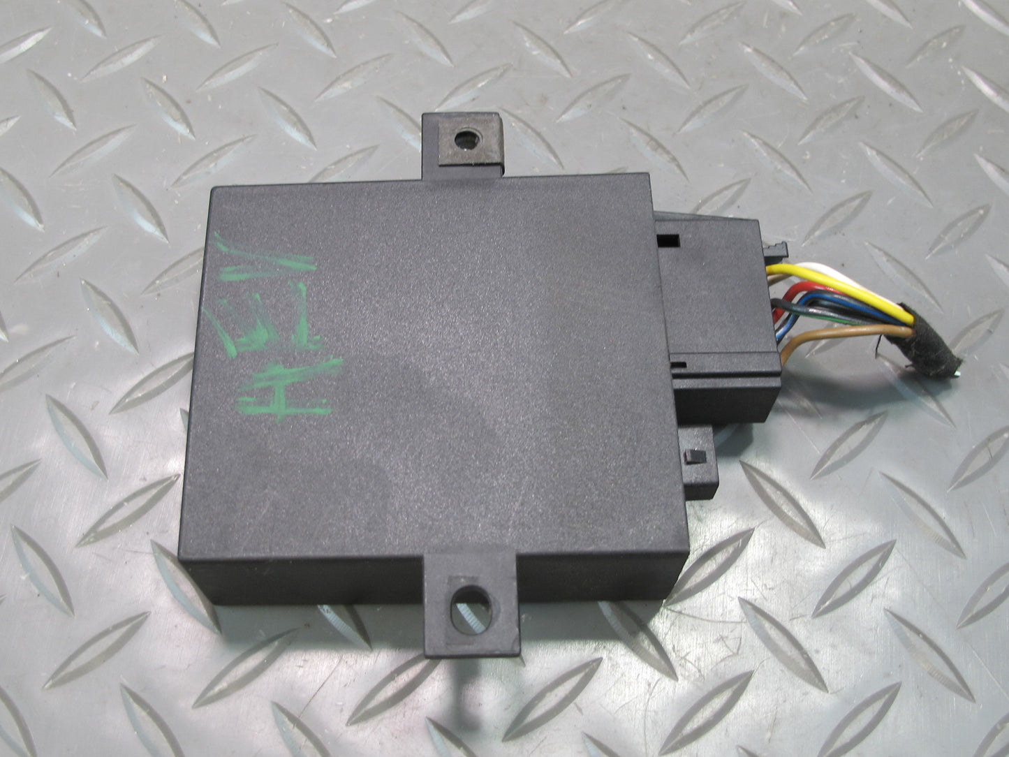 99-03 VW Eurovan T4 Keyless Entry Control  Module 7D0959800A OEM