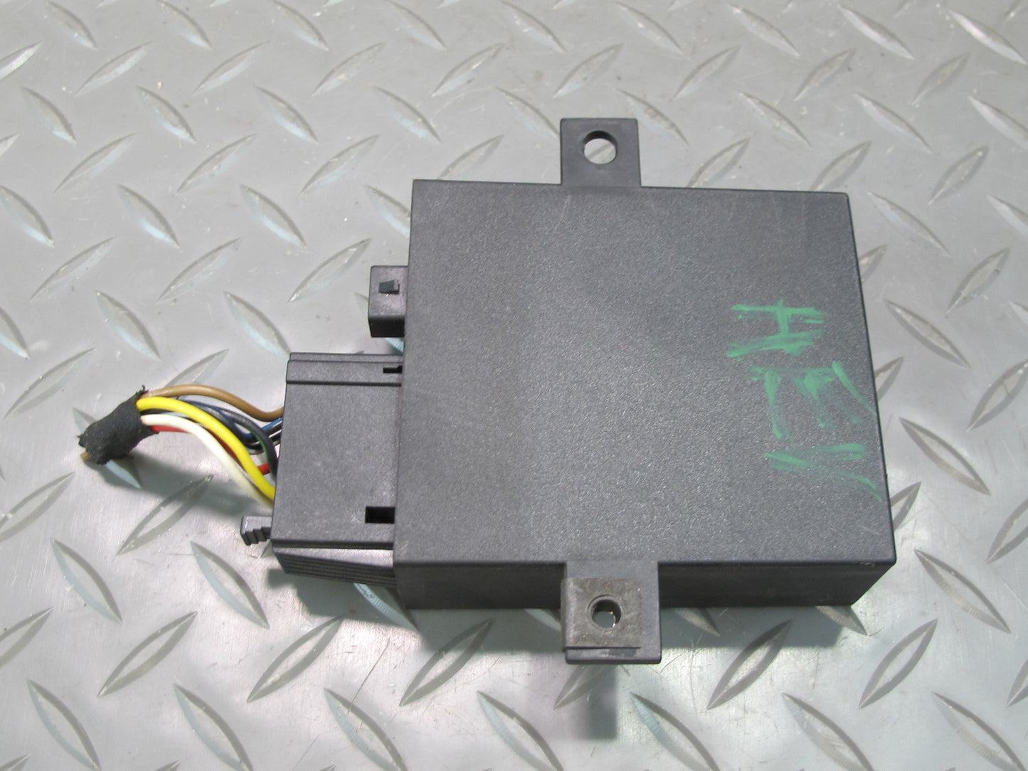 99-03 VW Eurovan T4 Keyless Entry Control  Module 7D0959800A OEM