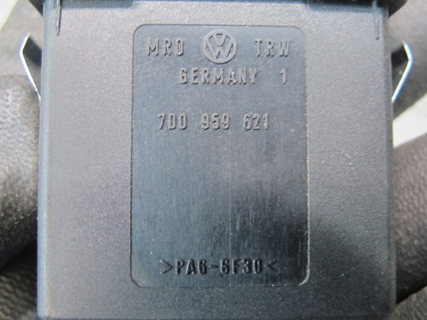 99-03 VW Eurovan T4 Rear Window Defrost Control Button Switch 7D0959621 OEM