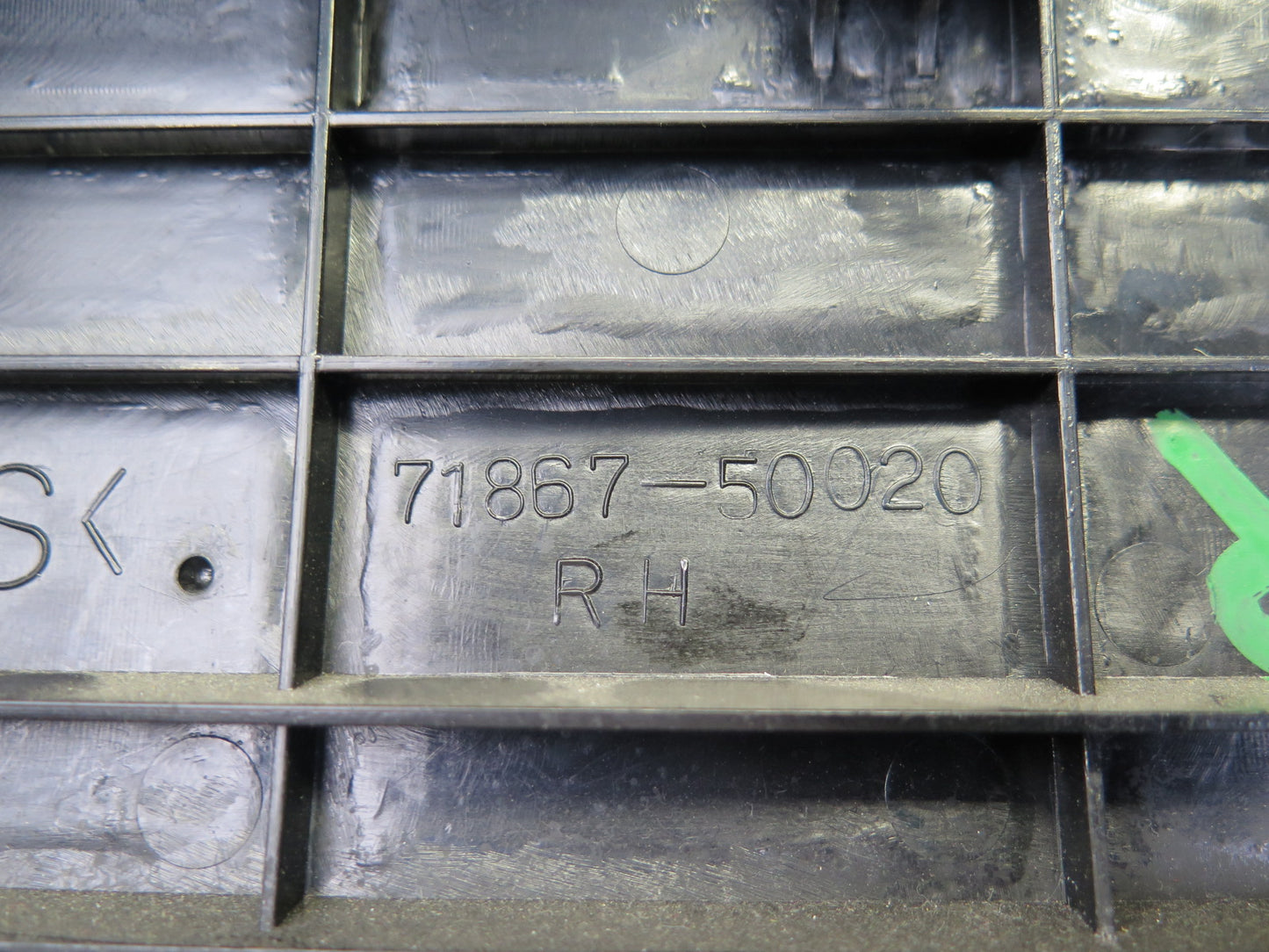 98-00 Lexus UCF20L LS400 Front Right Seat Adjust Trim Cover Panel Set Gray OEM