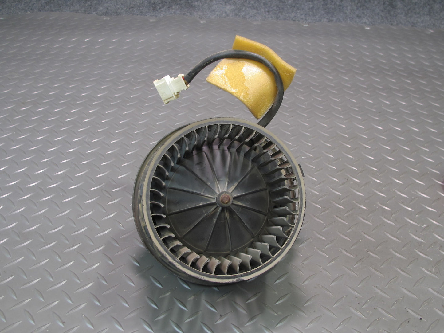 97-03 VW Eurovan T4 Rear A/C Heater Blower Motor Fan w Resistor OEM