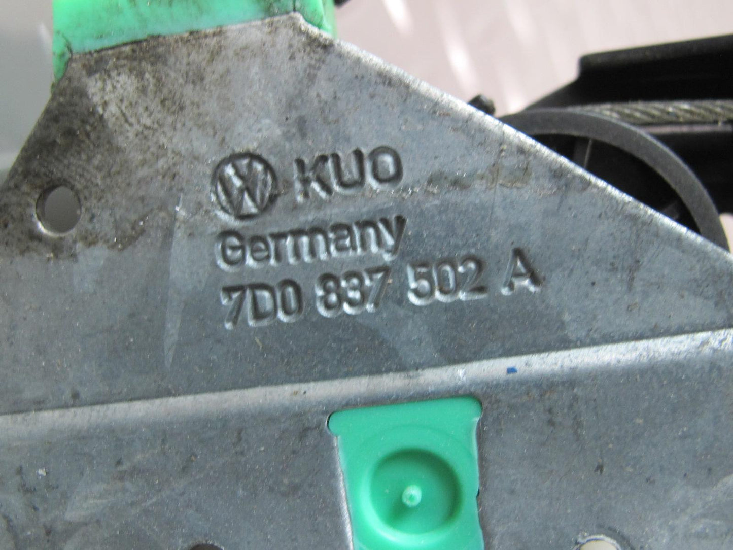 97-03 VW Eurovan T4 Front Right Door Window Regulator w Motor OEM