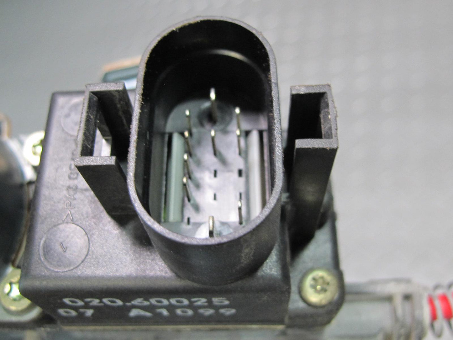 97-03 VW Eurovan T4 Front Right Door Window Regulator w Motor OEM