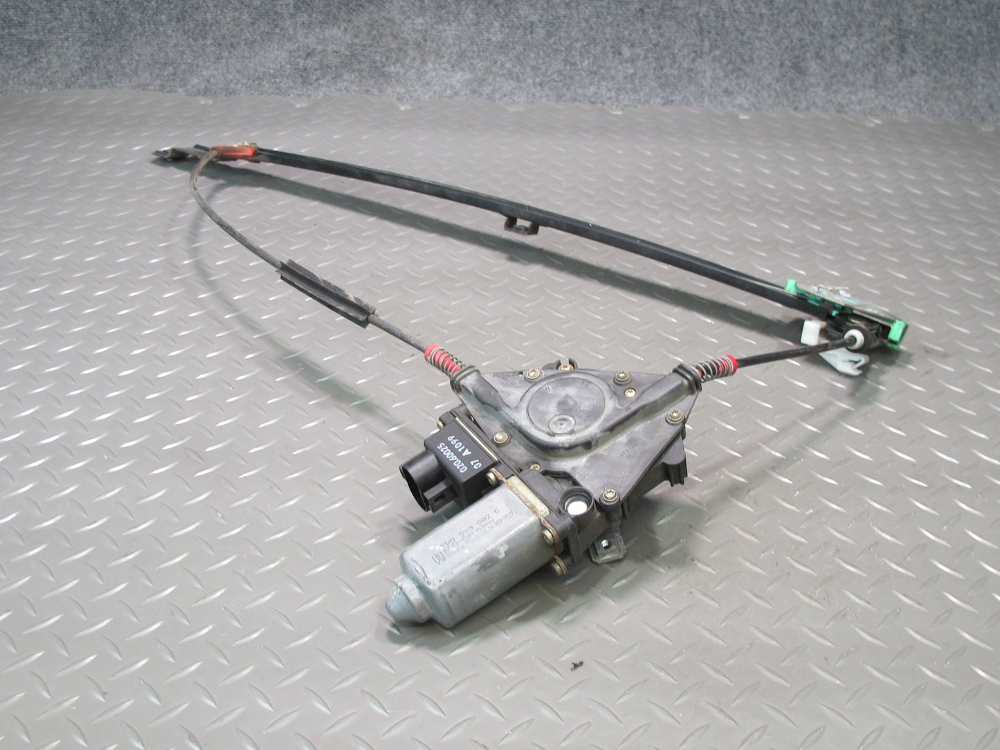 97-03 VW Eurovan T4 Front Right Door Window Regulator w Motor OEM