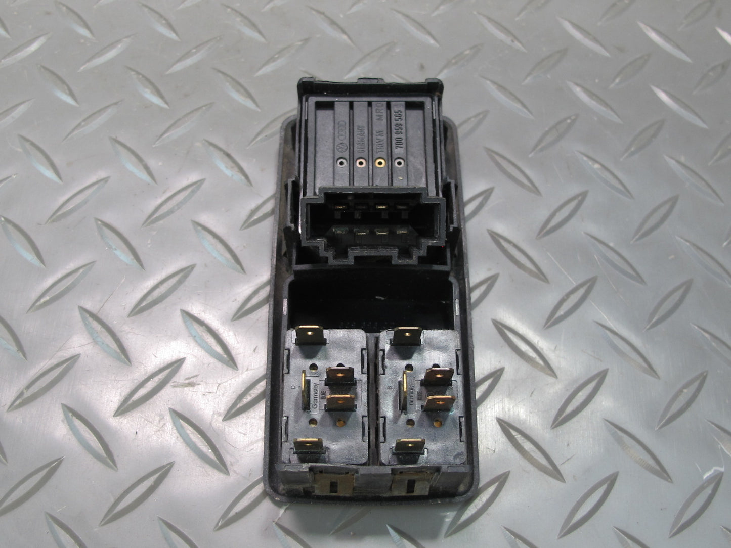 99-03 VW Eurovan T4 Front Left Master Power Window Switch OEM