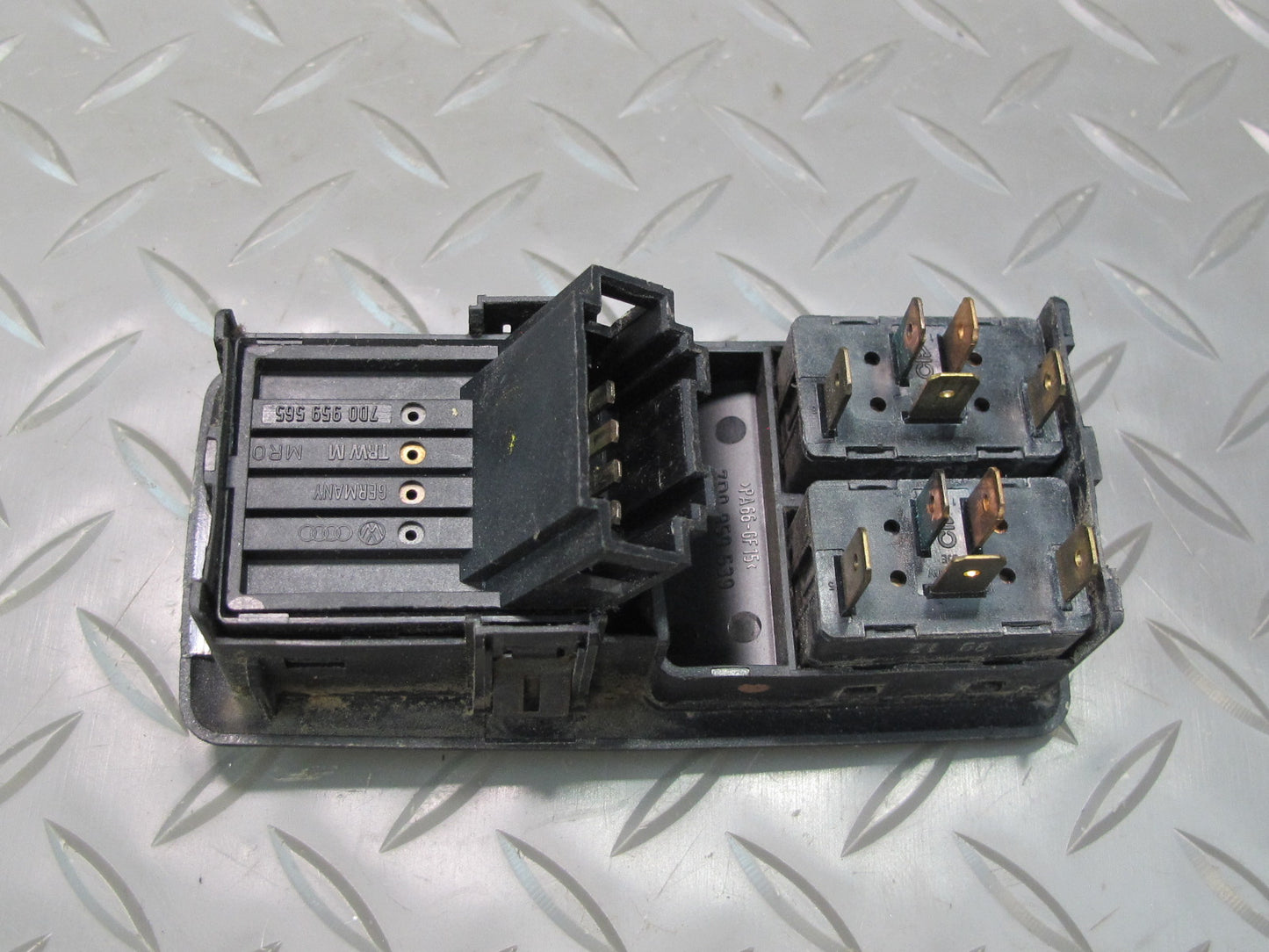 99-03 VW Eurovan T4 Front Left Master Power Window Switch OEM