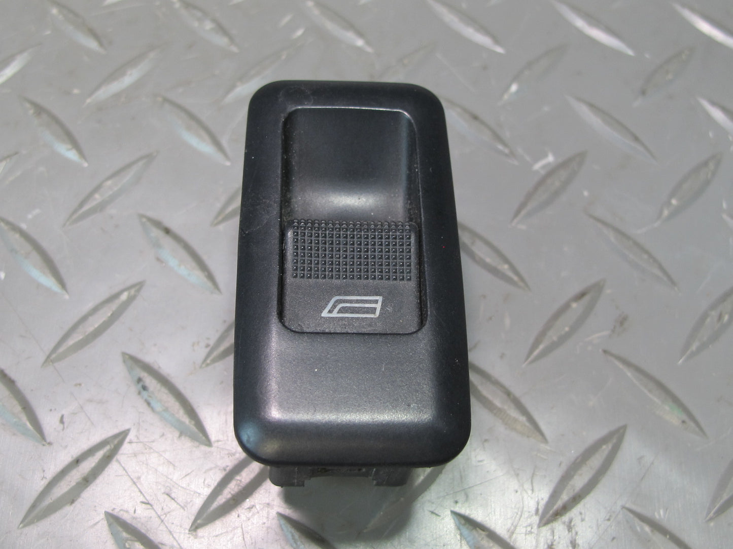 99-03 VW Eurovan T4 Front Right Door Power Window Switch OEM