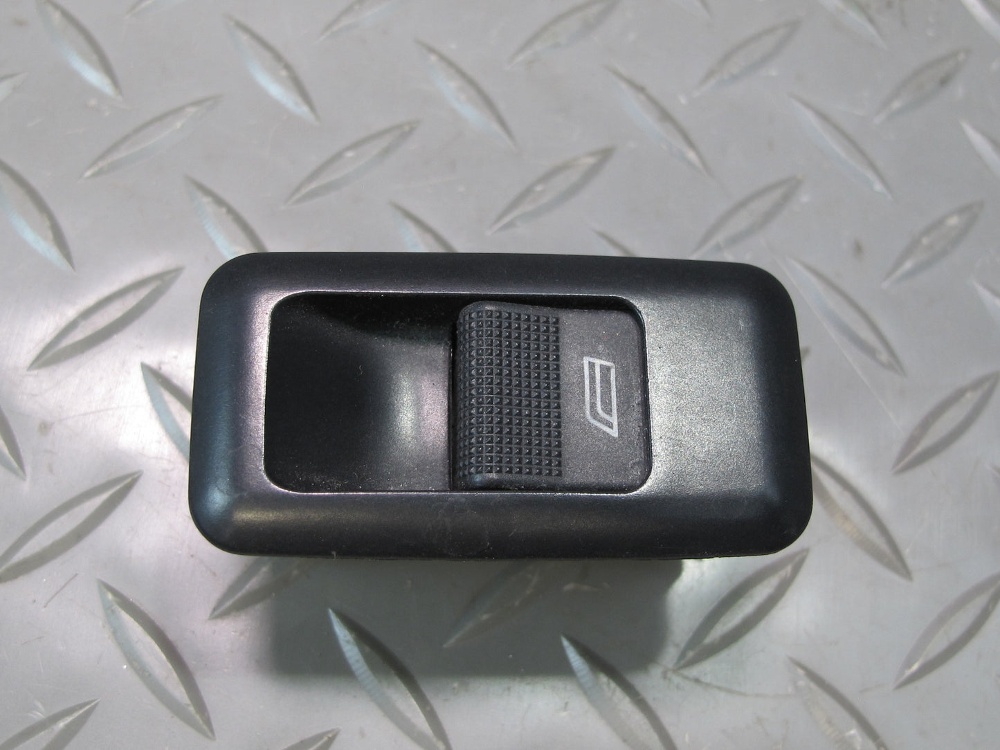 99-03 VW Eurovan T4 Front Right Door Power Window Switch OEM