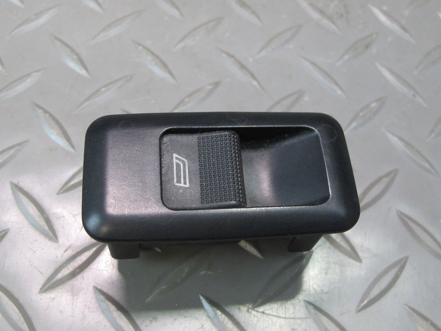 99-03 VW Eurovan T4 Front Right Door Power Window Switch OEM