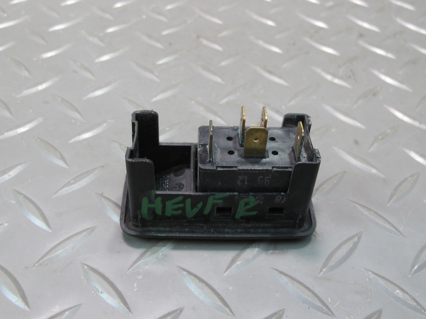 99-03 VW Eurovan T4 Front Right Door Power Window Switch OEM