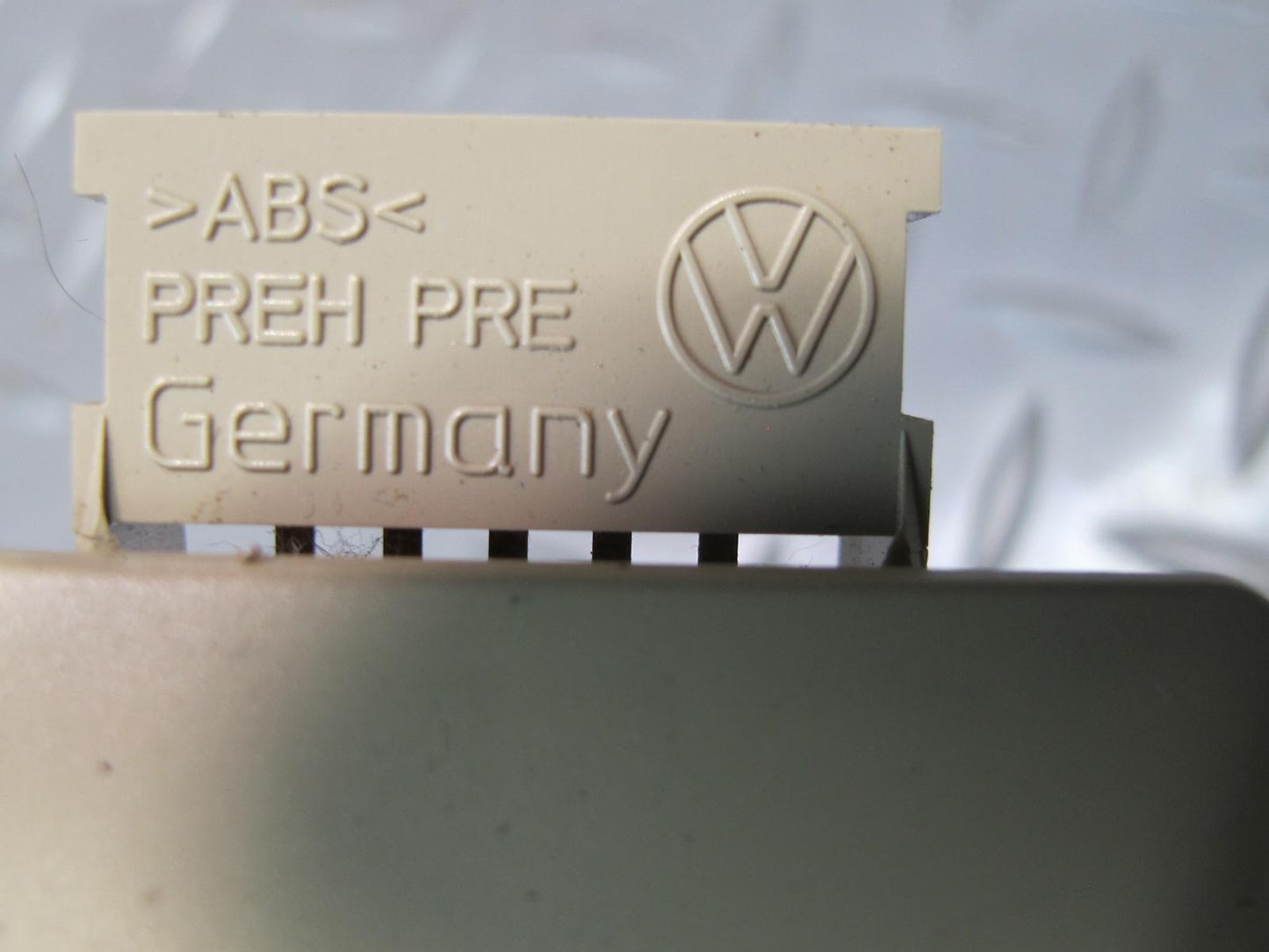 99-03 VW Eurovan T4 Rear A/C Heater Climate Control Switch Panel 7D0907049