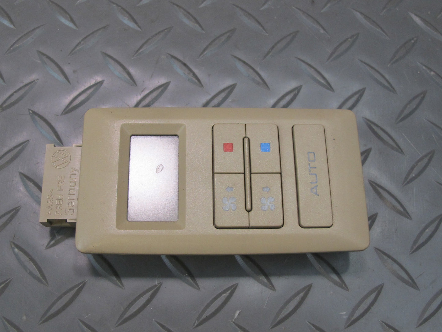 99-03 VW Eurovan T4 Rear A/C Heater Climate Control Switch Panel 7D0907049