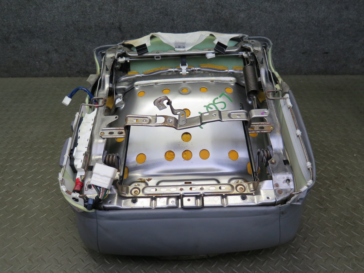 98-00 Lexus UCF20L LS400 Front Left Seat Lower Leather Cushion Gray w Switch OEM