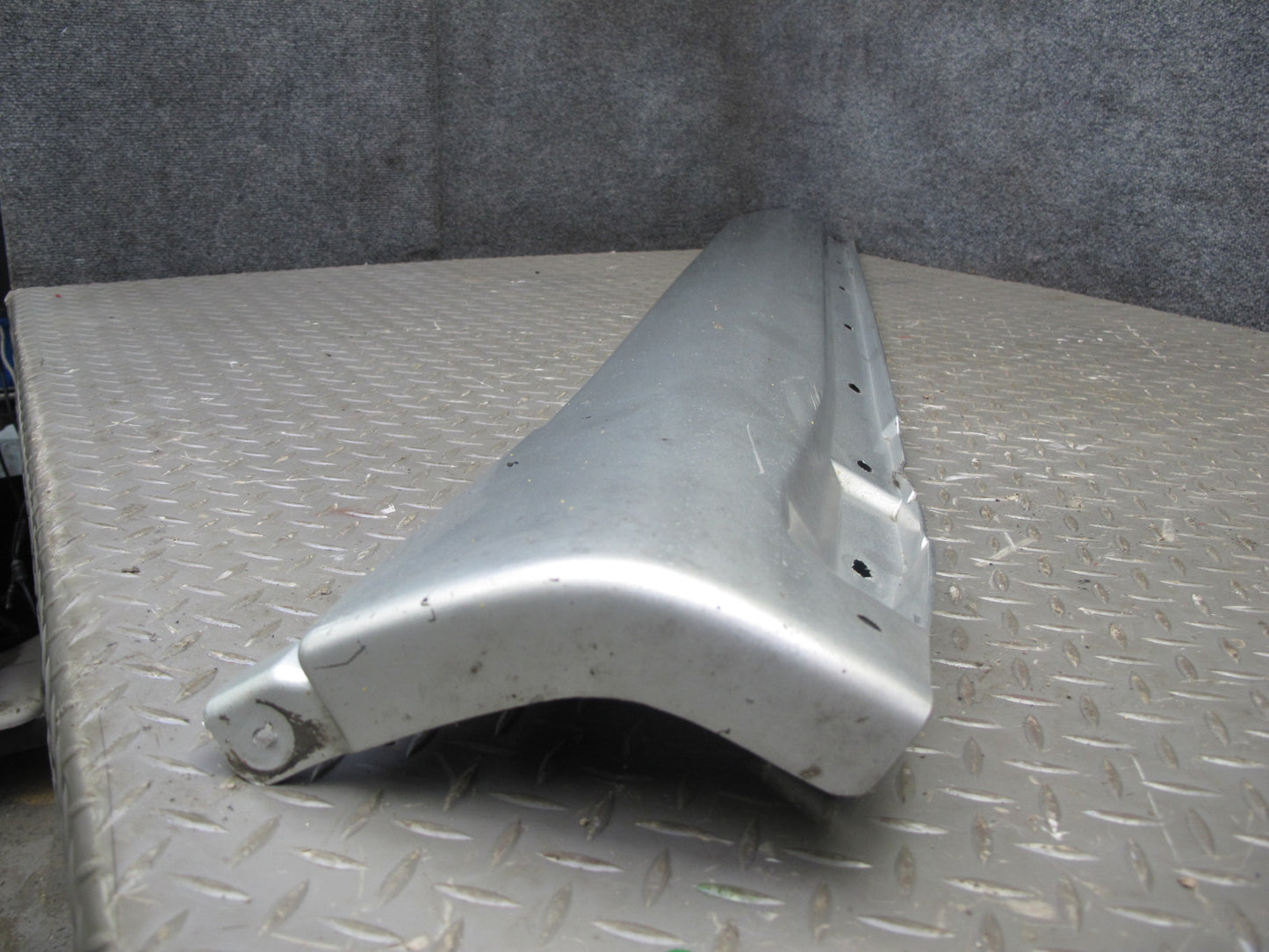 98-00 Lexus UCF20L LS400 Front & Rear Left Skirt Rocker Panel Molding Set OEM