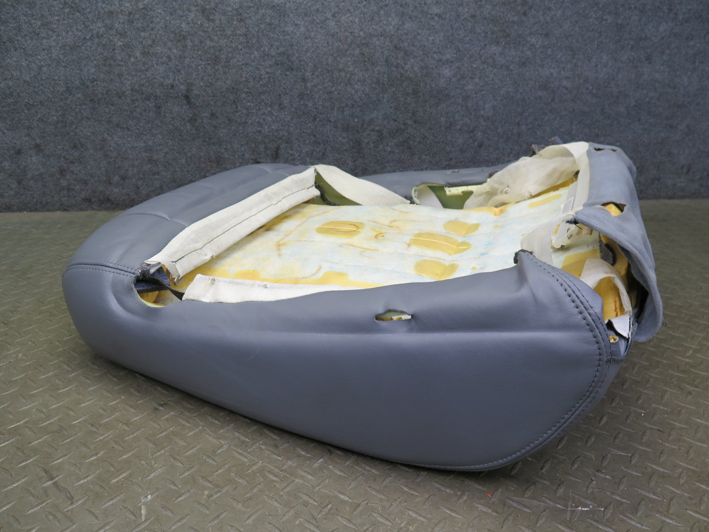 98-00 Lexus UCF20L LS400 Front Right Seat Upper Leather Cushion Gray OEM