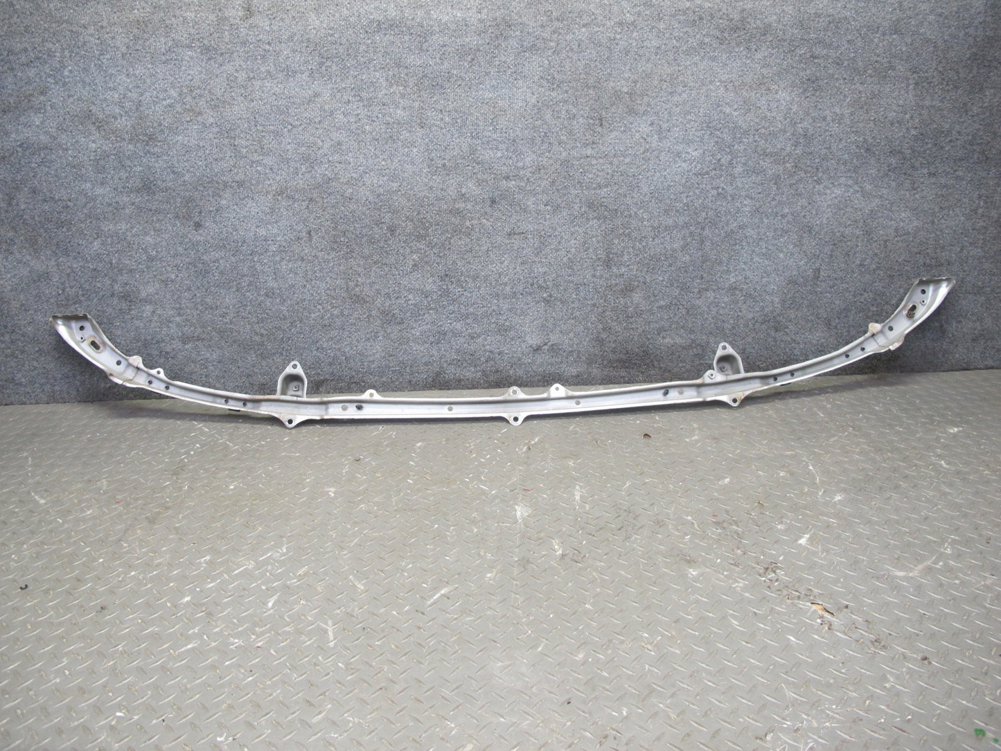 98-00 Lexus UCF20L LS400 Front Bumper Reinforcement Upper Bracket Bar OEM