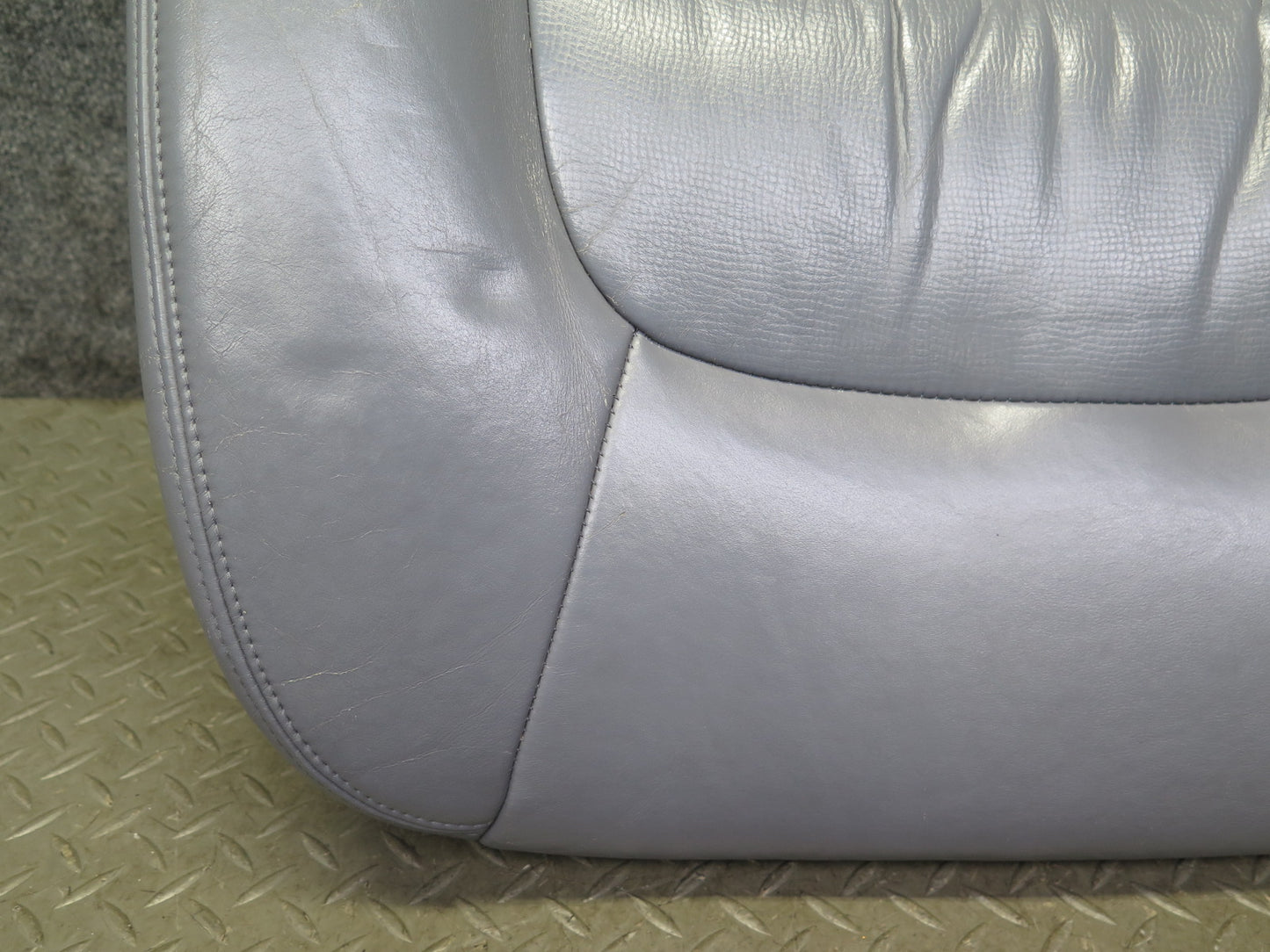 98-00 Lexus UCF20 LS400 Front Right Seat Lower Leather Cushion Gray w Switch OEM