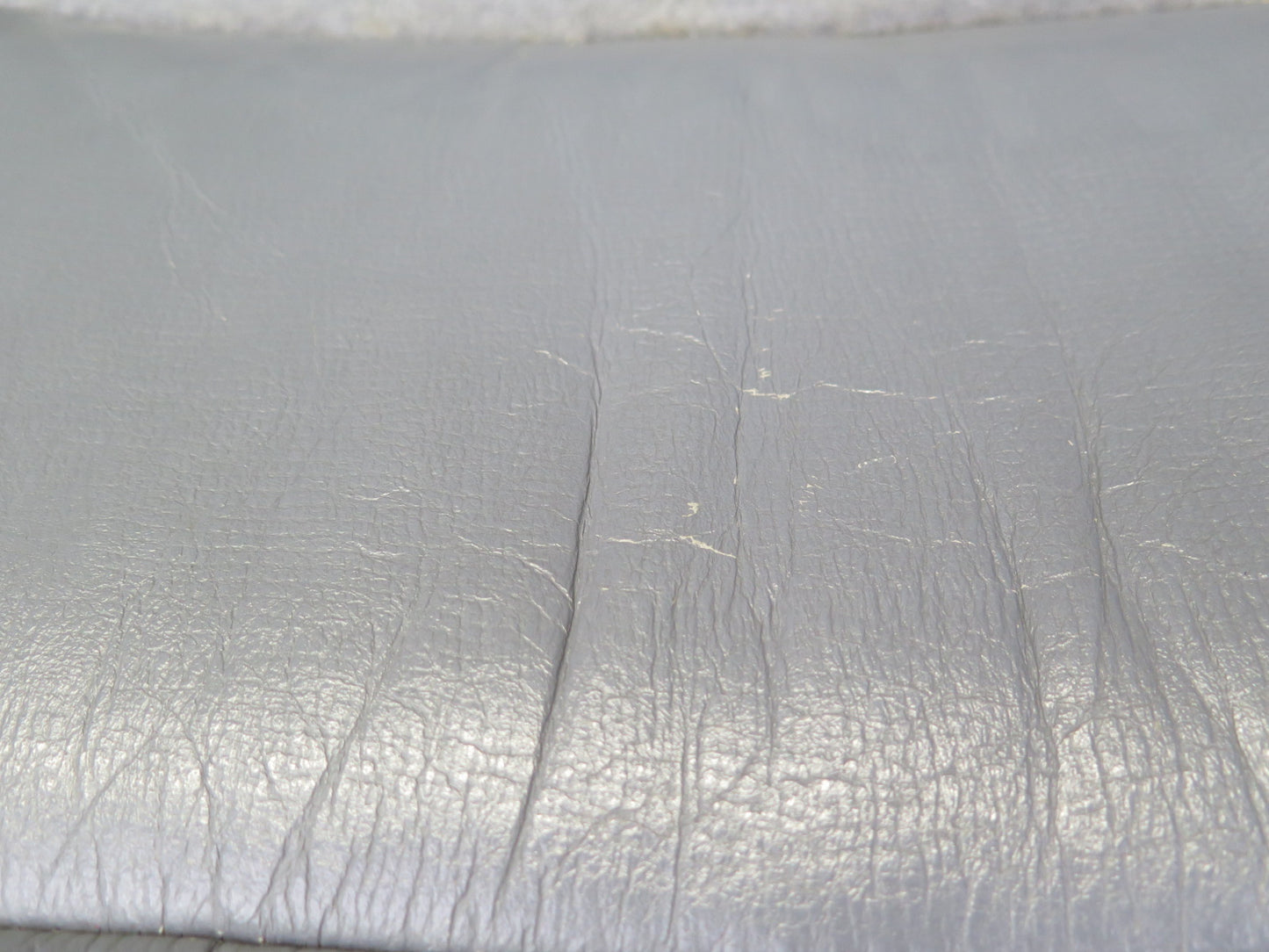 98-00 Lexus UCF20 LS400 Front Right Seat Lower Leather Cushion Gray w Switch OEM