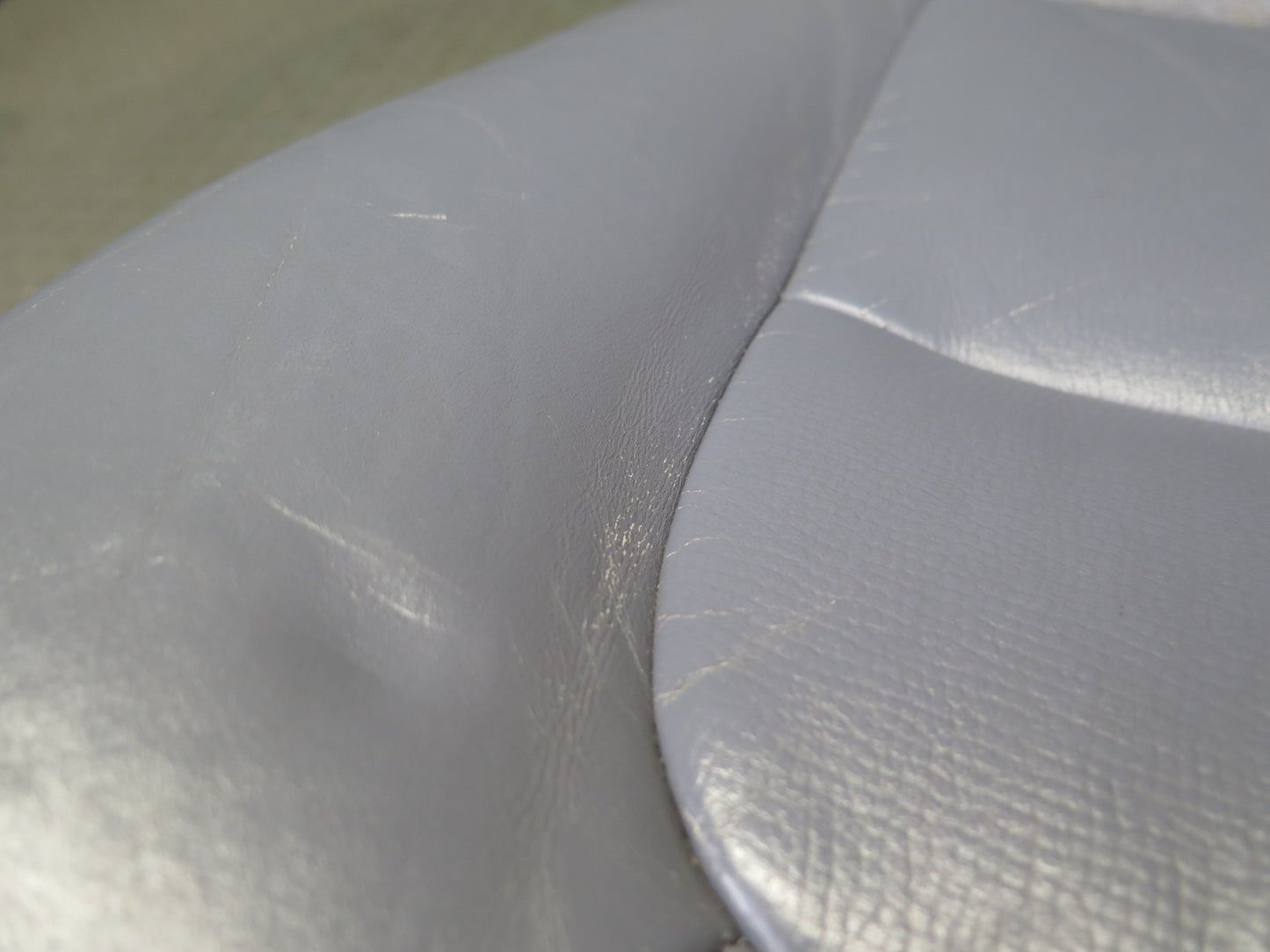 98-00 Lexus UCF20 LS400 Front Right Seat Lower Leather Cushion Gray w Switch OEM