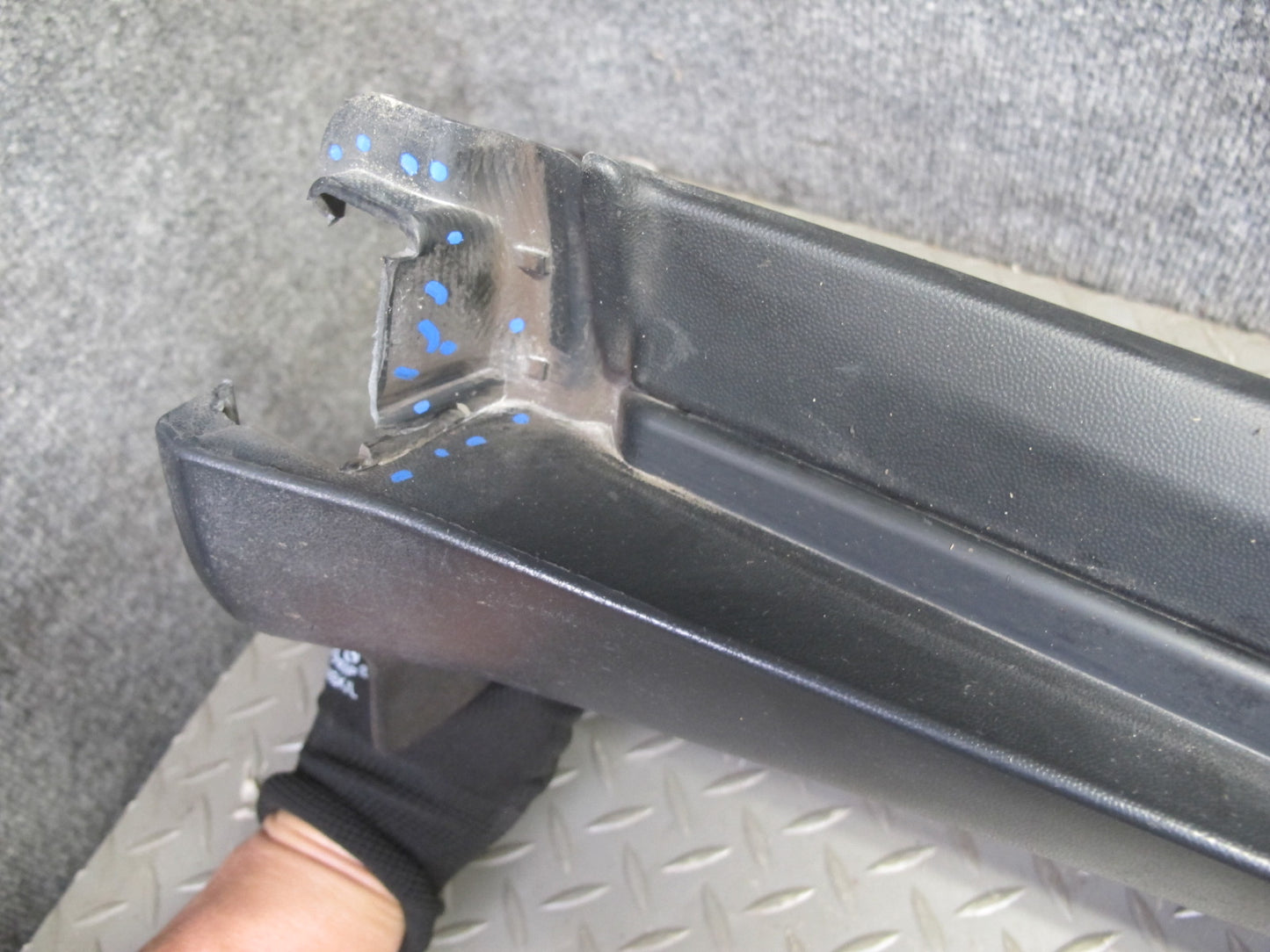 2011-2018 Porsche Cayenne 958 Left & Right Side Skirt Rocker Panel Molding Set