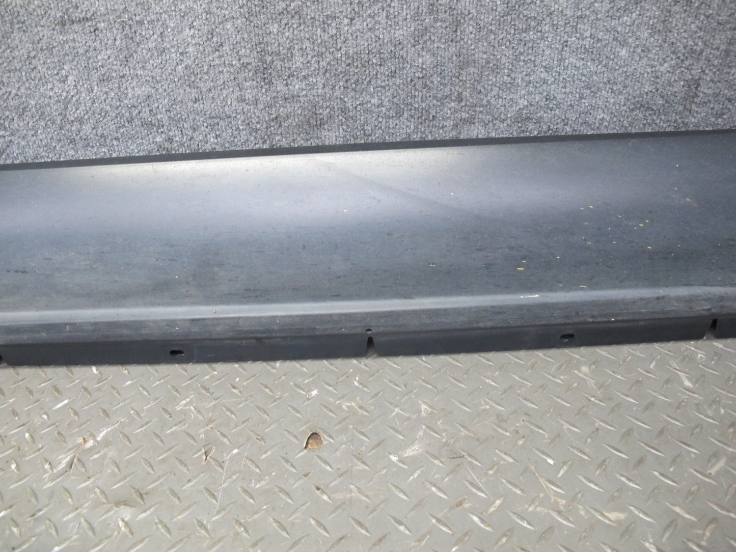 2011-2018 Porsche Cayenne 958 Left & Right Side Skirt Rocker Panel Molding Set